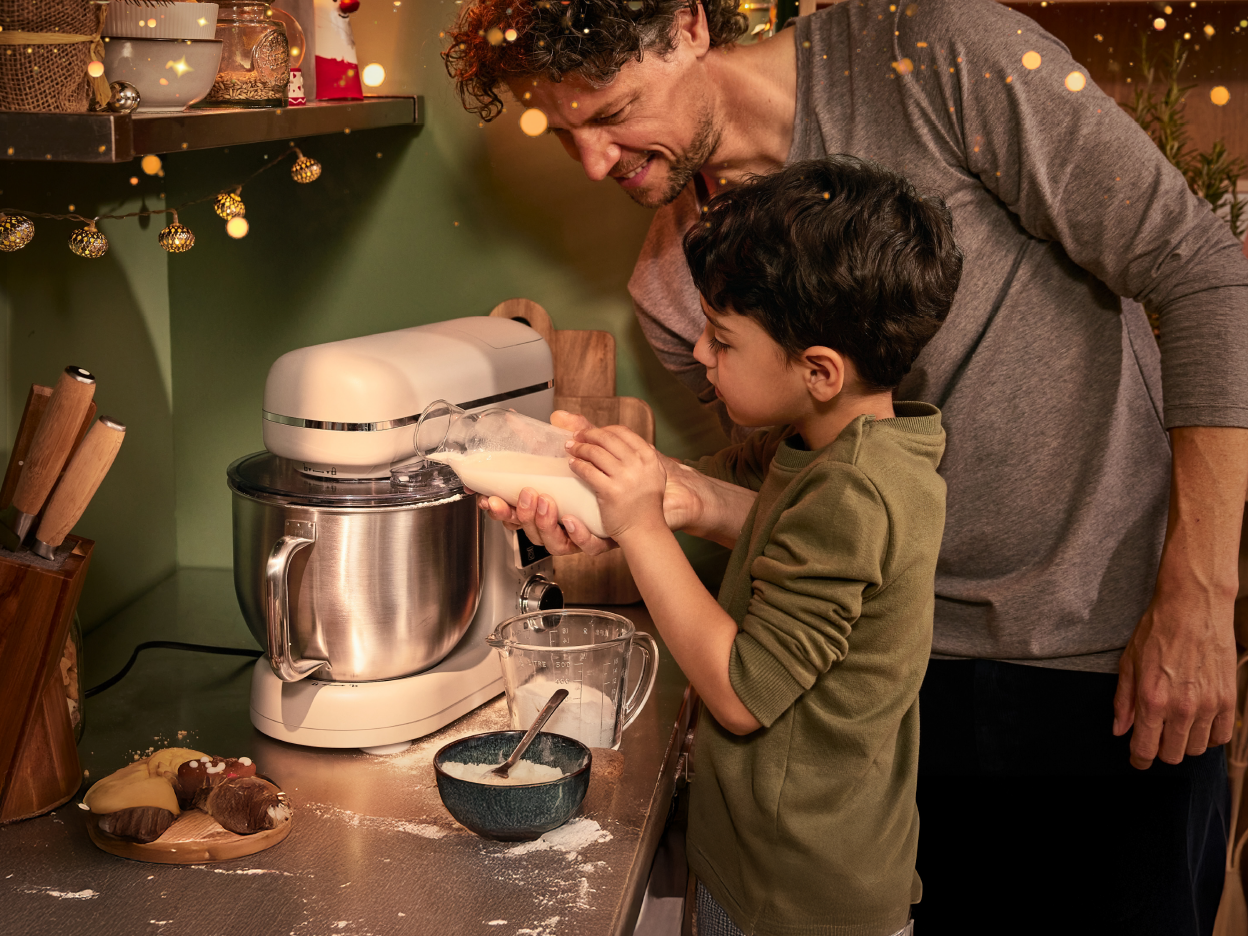 FESTIVE BAKING