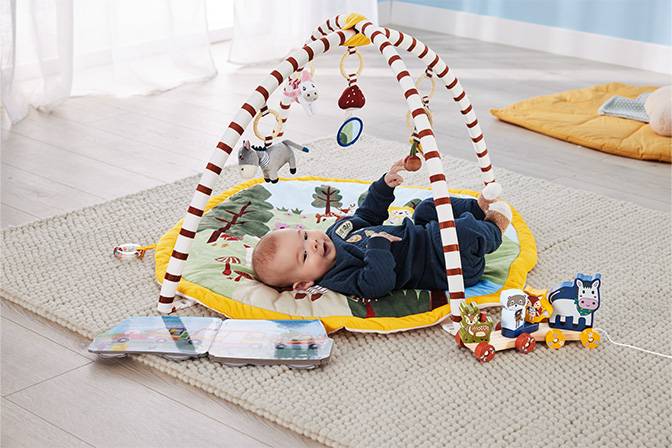 BABY ACCESSORIES & MORE - Playful through the day 